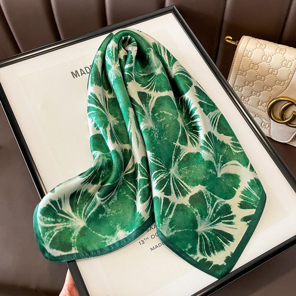 Green Leaves Versatile Silk Square Scarf Fashionable Binding Bag Elegant Neck Protection Mulberry Silk Scarf - Image 5