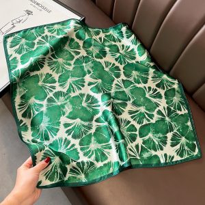 Green Leaves Versatile Silk Square Scarf Fashionable Binding Bag Elegant Neck Protection Mulberry Silk Scarf